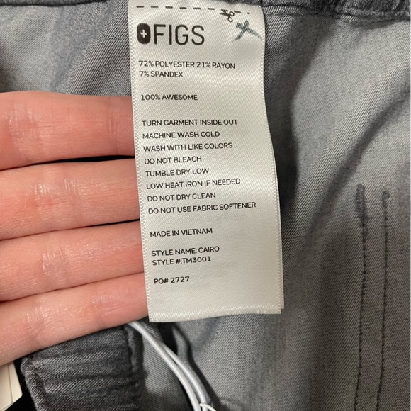 Figs Graphite Gray Cairo Cargo Straight Leg Classic Fit Medical Scrub Pants - Picture 5 of 9